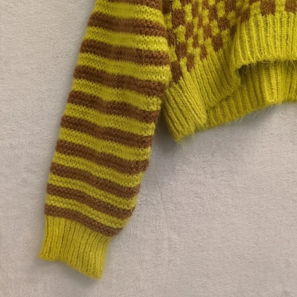 Zara Women's Abstract Neon Knit Cropped Oversized Maximalist Sweater Size M - Picture 3 of 8